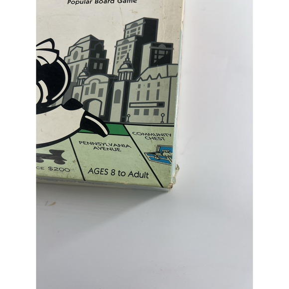 MONOPOLY Board Game Original Parker Brothers 2004 Edition Family Game Night - Picture 3 of 12